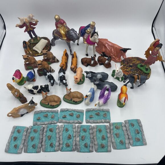 Vintage Celluloid Animals, People & River Pieces Large Lot Of 40 Some Duplicates - Picture 2 of 16